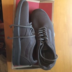 NWT Vans Iso 1.5 Mono Pewter